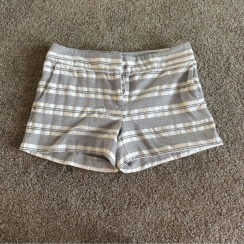LOFT Women’s Striped Shorts